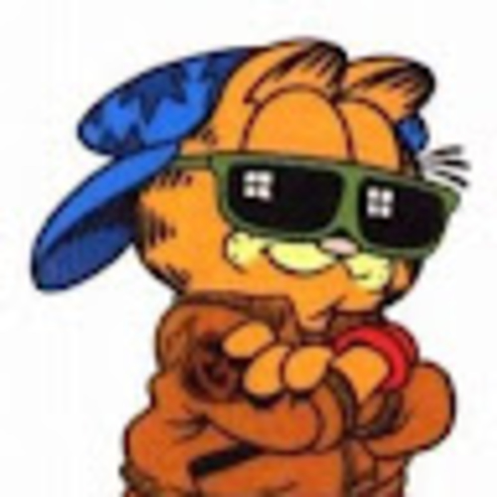 Meet your Posher, Chloe